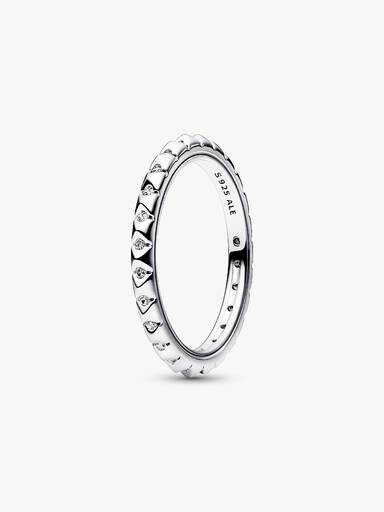 Pandora ME 璀璨金字塔戒指