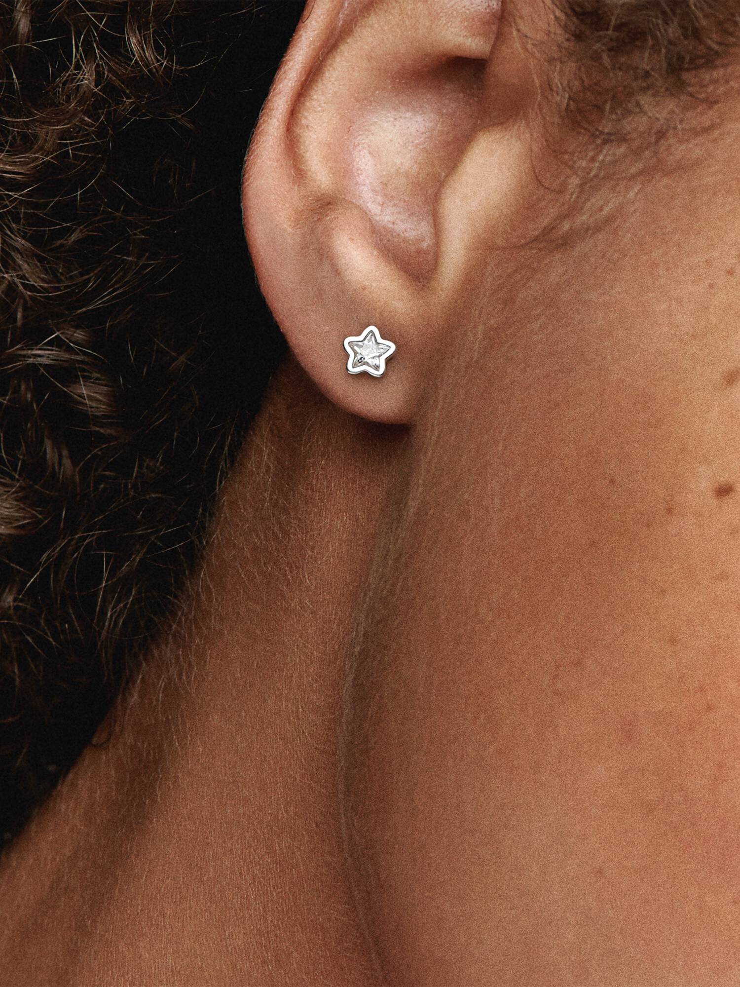 Star silver stud earrings with clear cubic zirconia