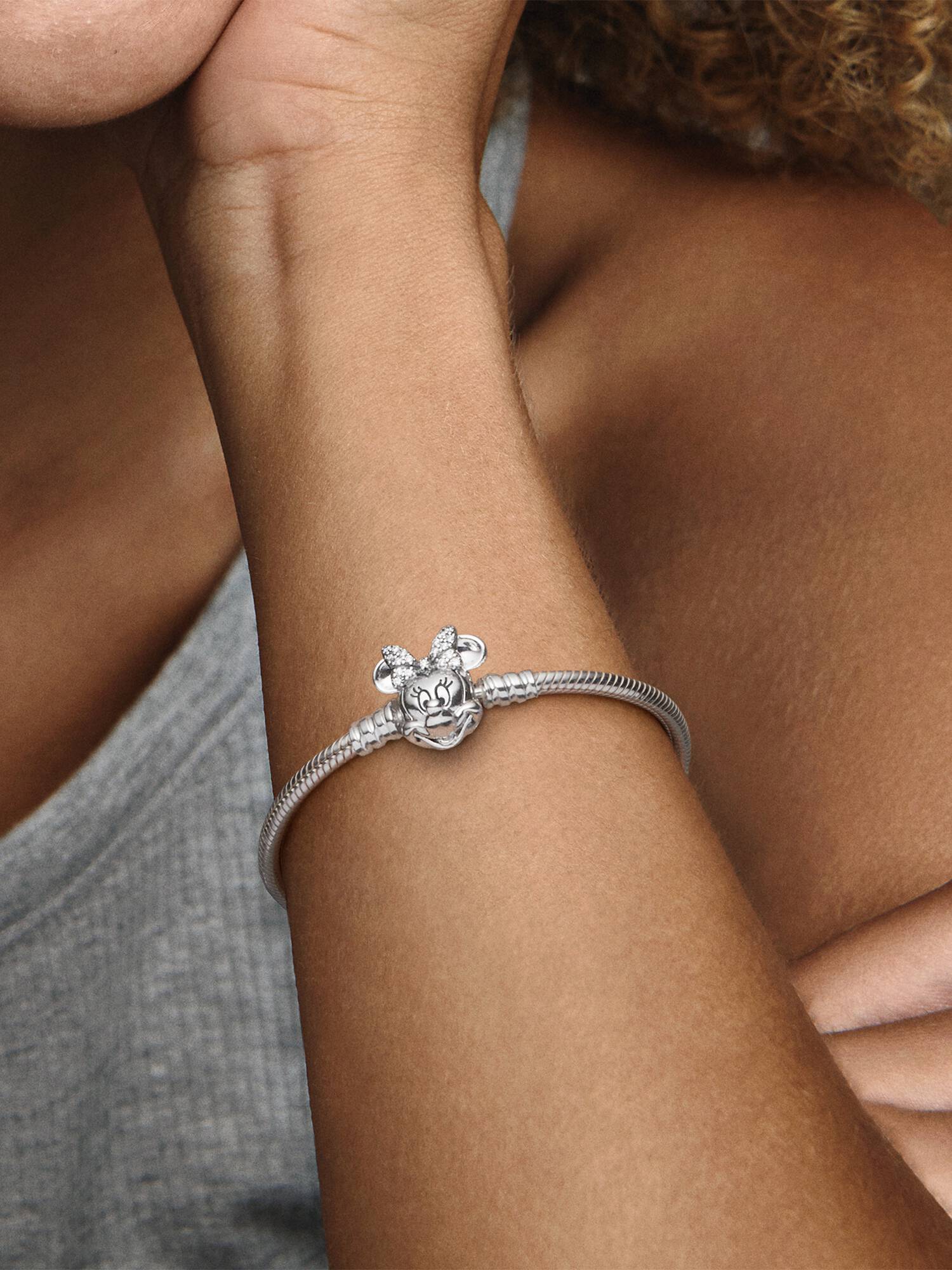Disney Minnie silver bracelet with clear cubic zirconia