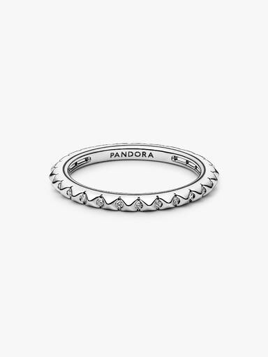 Pandora ME 璀璨金字塔戒指