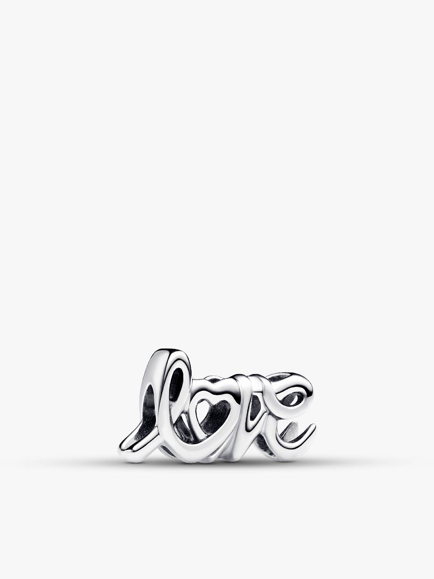 手寫「love」串飾